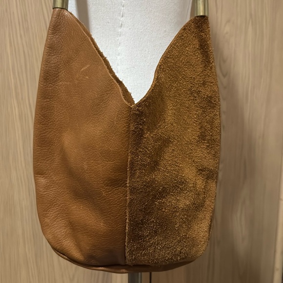 Wildwood Oyster Co. Mermaid Purse - Beach Nut Leather/Neon Orange Rope - Picture 3 of 10